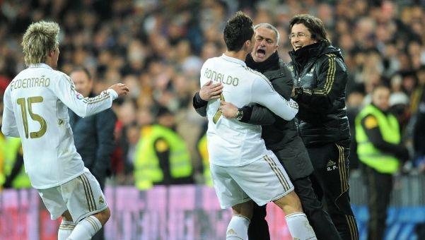 桥牌经典防守牌例深度复盘