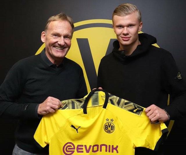 热闻｜英超争冠悬念再起！阿森纳0-0利物浦，布拉德利吊射中楣+伤退